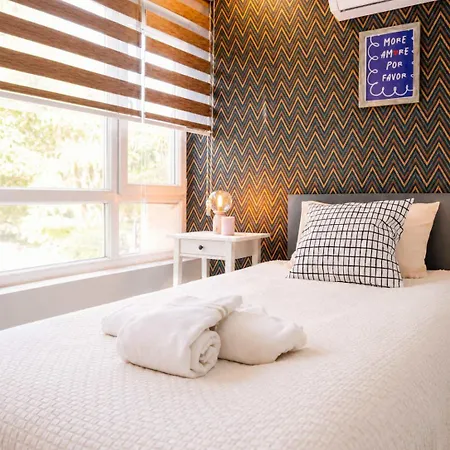 Hadrian Nest 3br Opposite Hadrian Gate Lejlighed *