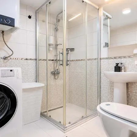 Hadrian Nest 3br Opposite Hadrian Gate Antalya