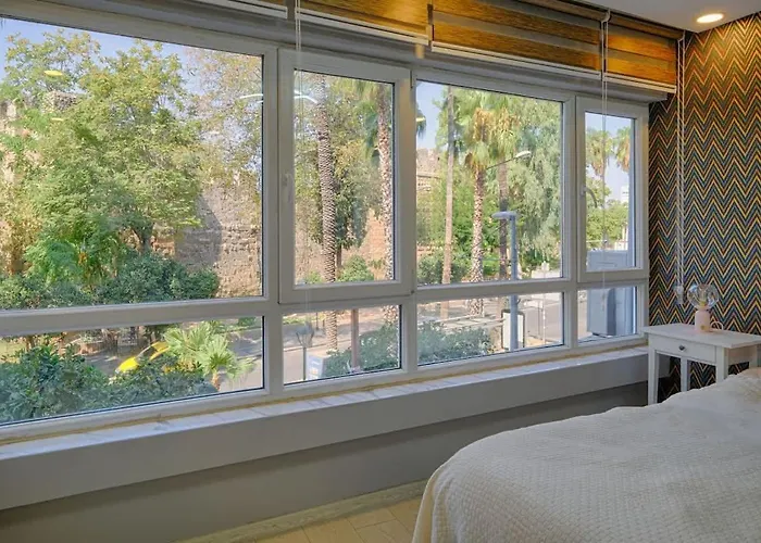 Family-Friendly Flat Near Kaleici Old Town * Antalya