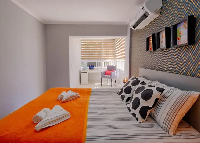 Hadrian Nest 3br Opposite Hadrian Gate Apartment Antalya
