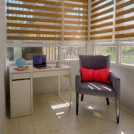 Hadrian Nest 3br Opposite Hadrian Gate Appartement